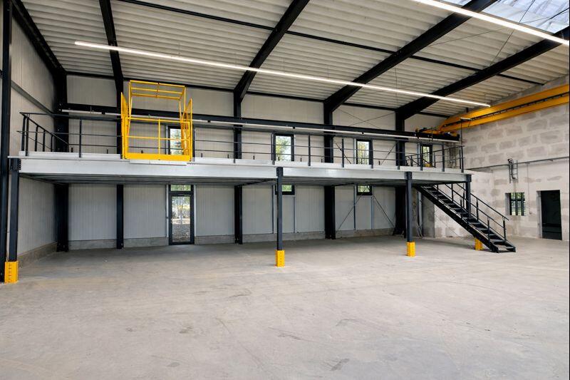 Lagerbühne zur Schaffung zusätzlicher Lagerfläche und zur Senkung der Lagerkosten